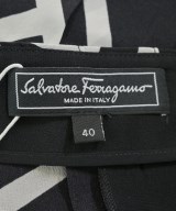 Salvatore Ferragamo（サルバトーレフェラガモ）ひざ丈スカート 黒 サイズ:40(M位) レディース/2200637068086