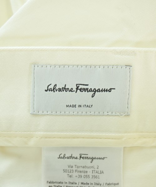 Salvatore Ferragamo（サルバトーレフェラガモ）その他 白 サイズ:40(M位) レディース/2200661327128