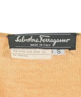 Salvatore Ferragamo（サルバトーレフェラガモ）ニット・セーター ベージュ サイズ:S レディース/2200713004014