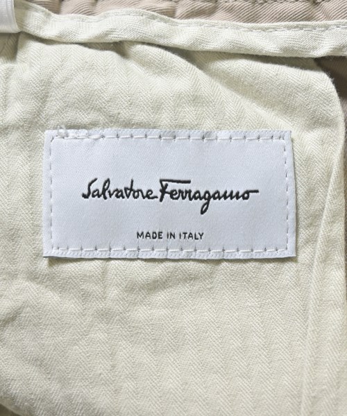 Salvatore Ferragamo（サルバトーレフェラガモ）その他 ベージュ サイズ:48(L位) メンズ/2200717186044