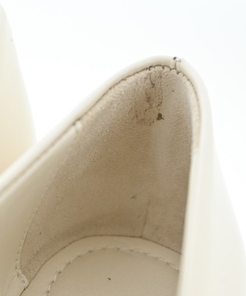 Salvatore Ferragamo（サルバトーレフェラガモ）バレエシューズ/オペラシューズ 白 サイズ:5(22.5cm位) レディース/2200717346073