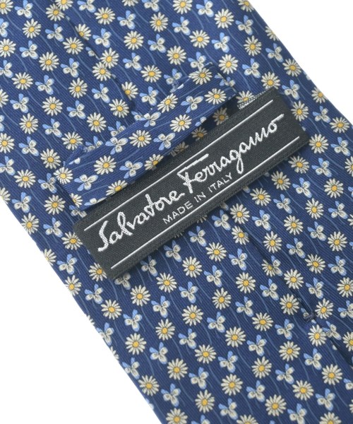 Salvatore Ferragamo（サルバトーレフェラガモ）ネクタイ 紺 サイズ:- メンズ/2200645858051