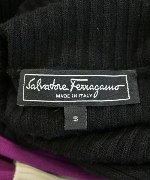 Salvatore Ferragamo（サルバトーレフェラガモ）ニット・セーター ベージュ サイズ:S レディース/2200635867025