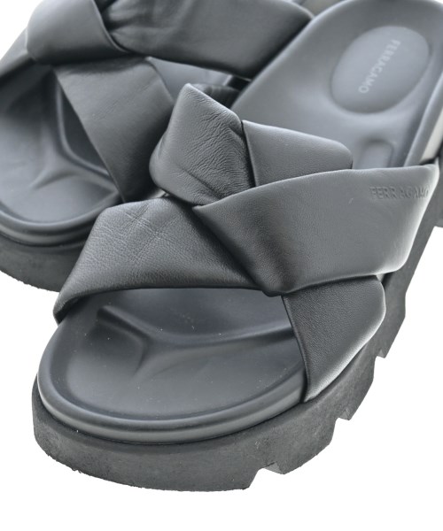 Salvatore Ferragamo（サルバトーレフェラガモ）サンダル 黒 サイズ:6 1/2(24cm位) レディース/2200640055950