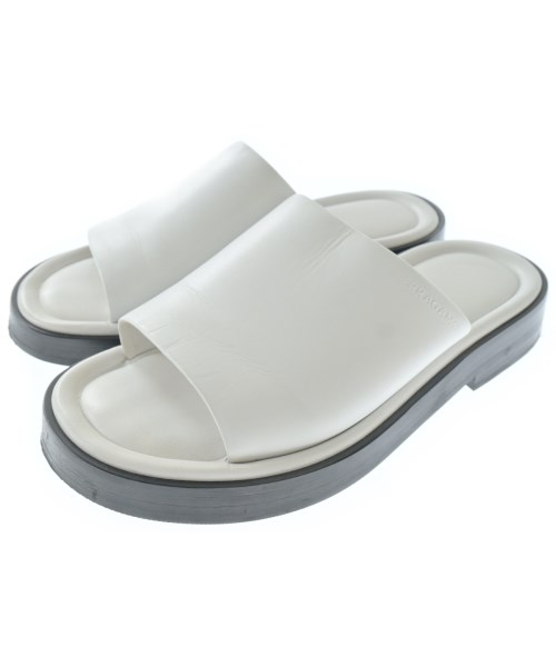 Salvatore Ferragamo(サルバトーレフェラガモ)サンダル 白 サイズ:6 1/2(24cm位)/2200640055967