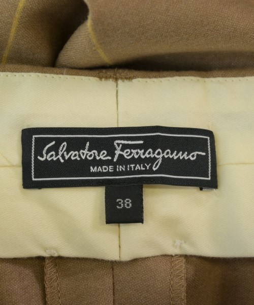 Salvatore Ferragamo（サルバトーレフェラガモ）スラックス 茶 サイズ:38(S位) レディース/2200704118096