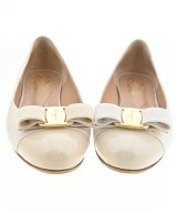 Salvatore Ferragamo（サルバトーレフェラガモ）バレエシューズ/オペラシューズ ベージュ サイズ:6 1/2(24cm位) レディース/2200703452115