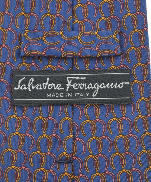 Salvatore Ferragamo（サルバトーレフェラガモ）ネクタイ 青 サイズ:- メンズ/2200698969414