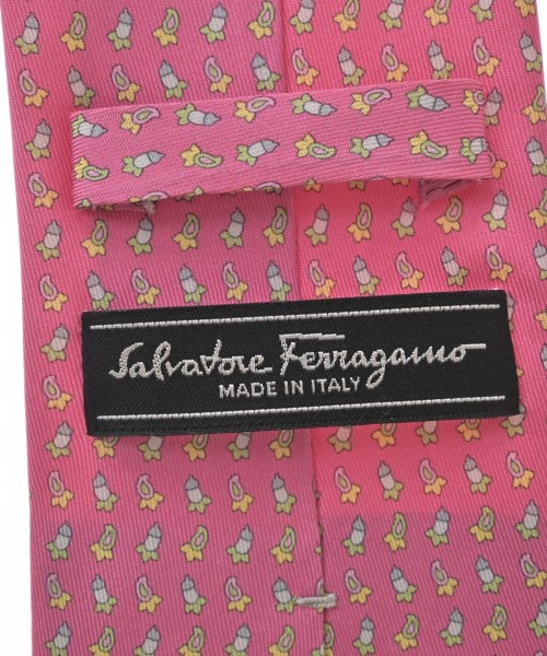 Salvatore Ferragamo（サルバトーレフェラガモ）ネクタイ ピンク サイズ:- メンズ/2200708296158