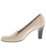 Salvatore Ferragamo（サルバトーレフェラガモ）パンプス ベージュ サイズ:6 1/2(24cm位) レディース/2200708810019
