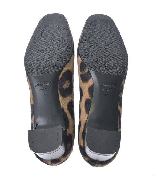 Salvatore Ferragamo（サルバトーレフェラガモ）パンプス ベージュ サイズ:6(23.5cm位) レディース/2200708630068