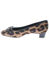 Salvatore Ferragamo（サルバトーレフェラガモ）パンプス ベージュ サイズ:6(23.5cm位) レディース/2200708630068