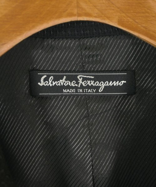 Salvatore Ferragamo（サルバトーレフェラガモ）テーラードジャケット 黒 サイズ:-(L位) レディース/2200661992036