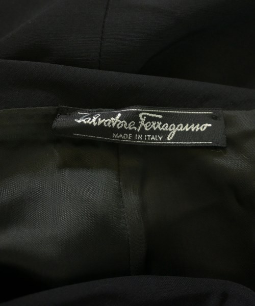 Salvatore Ferragamo（サルバトーレフェラガモ）ひざ丈スカート 黒 サイズ:-(M位) レディース/2200661992074