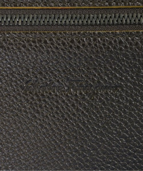 Salvatore Ferragamo（サルバトーレフェラガモ）クラッチバッグ 茶 サイズ:- レディース/2200668835091