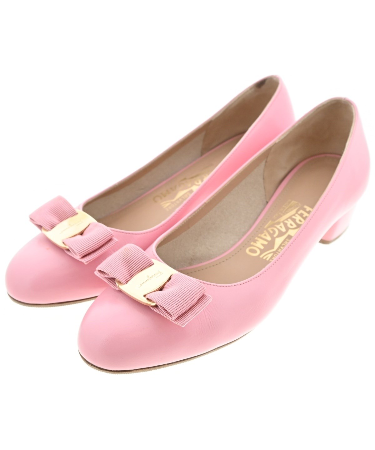 Salvatore Ferragamo（サルバトーレフェラガモ）パンプス ピンク