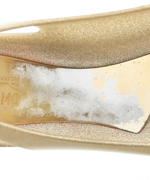 Salvatore Ferragamo（サルバトーレフェラガモ）バレエシューズ/オペラシューズ ゴールド サイズ:9(26cm位) レディース/2200671492250