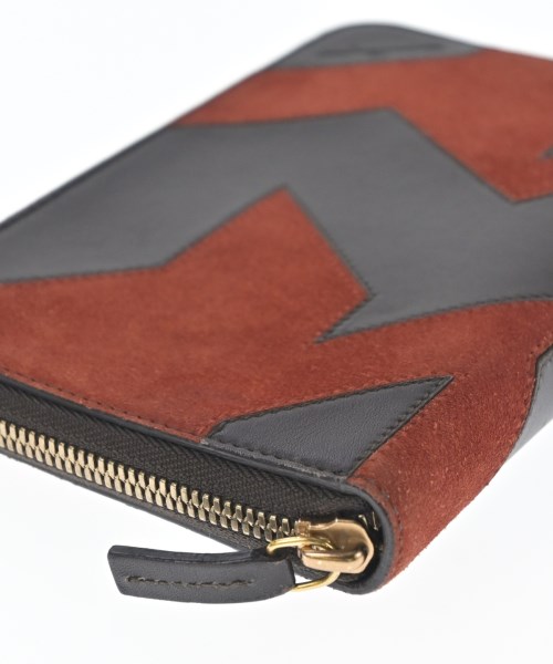 Salvatore Ferragamo（サルバトーレフェラガモ）財布・コインケース 茶 サイズ:- レディース/2200671999117