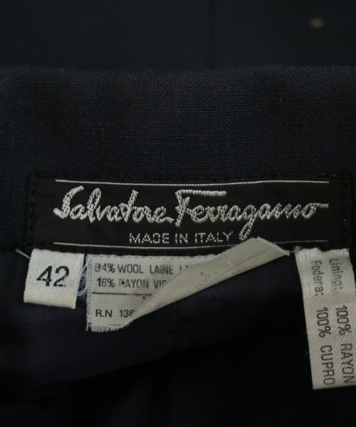 Salvatore Ferragamo（サルバトーレフェラガモ）その他 紺 サイズ:42(M位) レディース/2200729996082