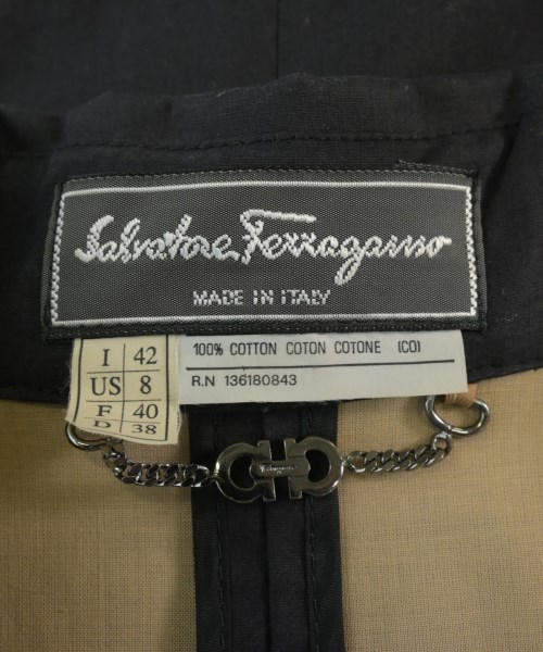 Salvatore Ferragamo（サルバトーレフェラガモ）コート 黒 サイズ:42(M位) レディース/2200727182012