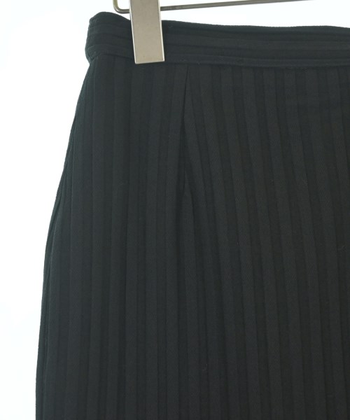 Salvatore Ferragamo（サルバトーレフェラガモ）ひざ丈スカート 黒 サイズ:40(M位) レディース/2200735967045