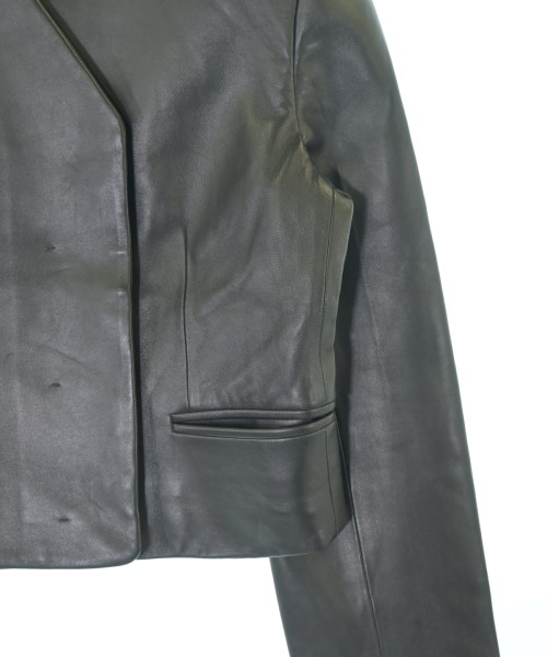 Salvatore Ferragamo（サルバトーレフェラガモ）ノーカラージャケット 黒 サイズ:42(M位) レディース/2200721174013