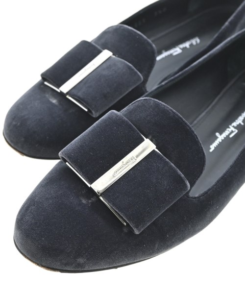 Salvatore Ferragamo（サルバトーレフェラガモ）バレエシューズ/オペラシューズ グレー サイズ:7 1/2(25cm位) レディース/2200716167082