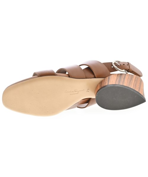 Salvatore Ferragamo（サルバトーレフェラガモ）サンダル 茶 サイズ:7 1/2(25cm位) レディース/2200726728174