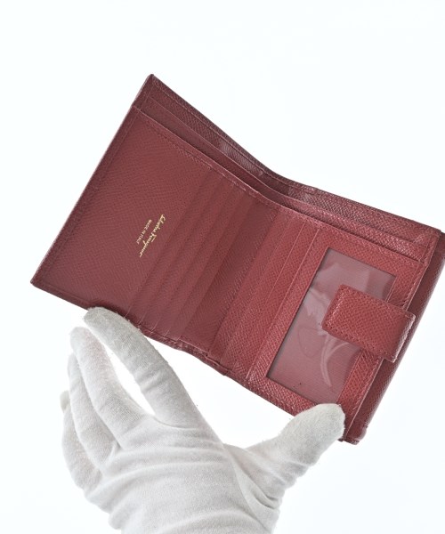 Salvatore Ferragamo（サルバトーレフェラガモ）財布・コインケース 赤 サイズ:- レディース/2200680008022