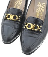 Salvatore Ferragamo（サルバトーレフェラガモ）ドレスシューズ/ローファー 黒 サイズ:6(23.5cm位) レディース/2200685360019