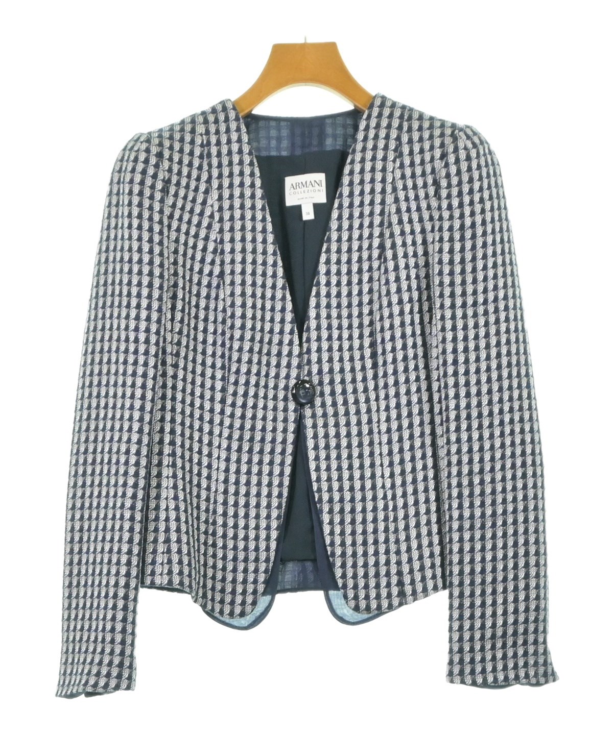 ARMANI COLLEZIONI（アルマーニコレツィオーニ）ノーカラージャケット