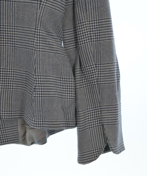 ARMANI COLLEZIONI（アルマーニコレツィオーニ）カジュアルジャケット グレー サイズ:38(S位) レディース/2200639915036