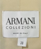 ARMANI COLLEZIONI（アルマーニコレツィオーニ）ノーカラージャケット ベージュ サイズ:38(S位) レディース/2200617051022
