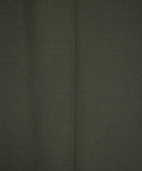 ARMANI COLLEZIONI（アルマーニコレツィオーニ）その他 カーキ サイズ:38(S位) レディース/2200614519143