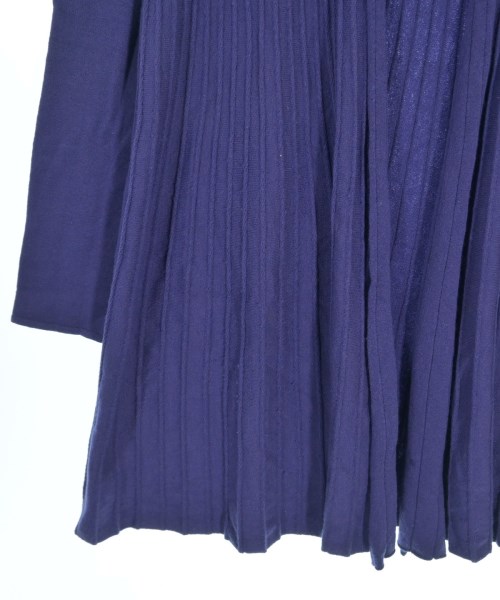 ARMANI COLLEZIONI（アルマーニコレツィオーニ）カーディガン 紫 サイズ:38(S位) レディース/2200659122186