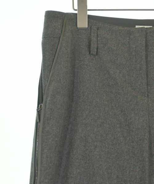 ARMANI COLLEZIONI（アルマーニコレツィオーニ）その他 グレー サイズ:40(M位) レディース/2200659122414