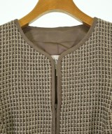 ARMANI COLLEZIONI（アルマーニコレツィオーニ）ノーカラージャケット ベージュ サイズ:38(S位) レディース/2200700154067