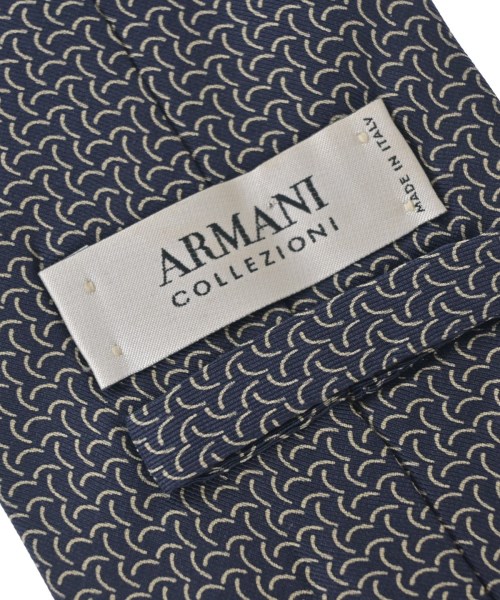 ARMANI COLLEZIONI（アルマーニコレツィオーニ）ネクタイ 紺 サイズ:- メンズ/2200708071182