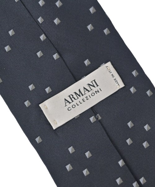 ARMANI COLLEZIONI（アルマーニコレツィオーニ）ネクタイ 紺 サイズ:- メンズ/2200708071205