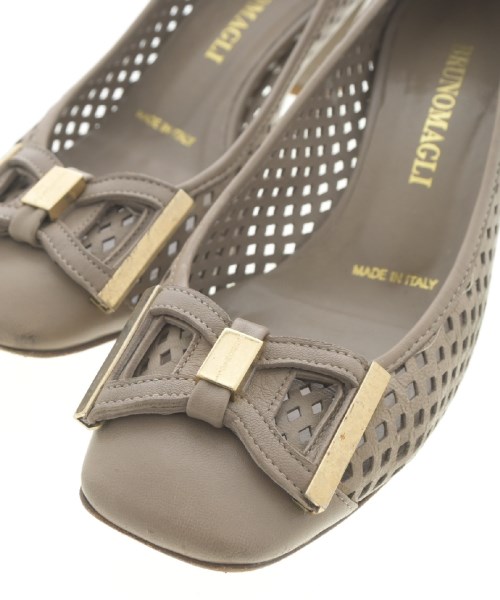 BRUNO MAGLI（ブルーノマリ）パンプス グレー サイズ:EU35 1/2(22cm位) レディース/2200364757048