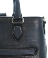 Berluti（ベルルッティ）ショルダーバッグ 紺 サイズ:- メンズ/2200599663046