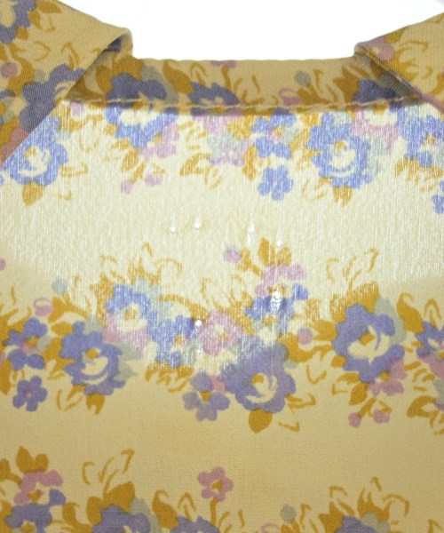 VALENTINO GARAVANI（ヴァレンティノガラヴァーニ）カジュアルシャツ ベージュ サイズ:40(M位) レディース/2200639542096