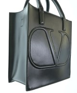 VALENTINO GARAVANI（ヴァレンティノガラヴァーニ）ショルダーバッグ 黒 サイズ:- レディース/2200626304379