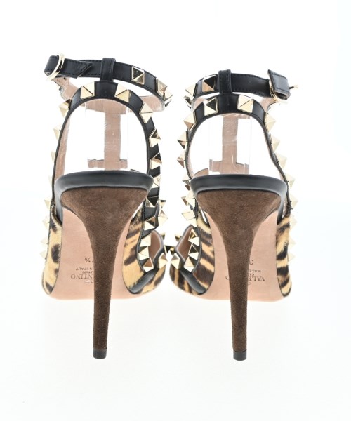 VALENTINO GARAVANI（ヴァレンティノガラヴァーニ）パンプス ベージュ サイズ:EU37 1/2(24cm位) レディース/2200616954102