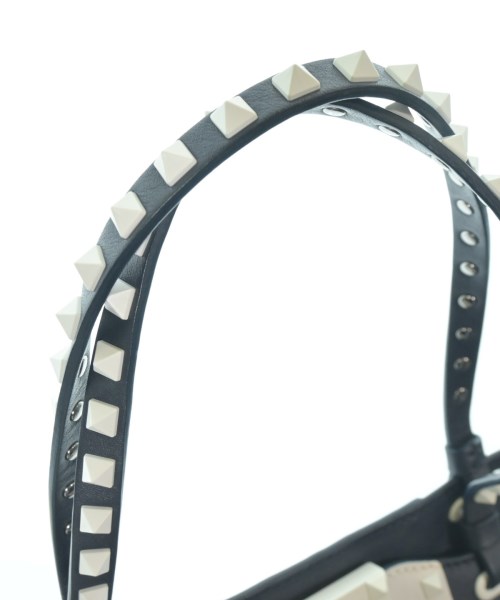 VALENTINO GARAVANI（ヴァレンティノガラヴァーニ）ハンドバッグ 紺 サイズ:- レディース/2200611637413