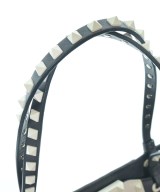 VALENTINO GARAVANI（ヴァレンティノガラヴァーニ）ハンドバッグ 紺 サイズ:- レディース/2200611637413