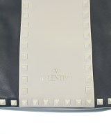 VALENTINO GARAVANI（ヴァレンティノガラヴァーニ）ハンドバッグ 紺 サイズ:- レディース/2200611637413