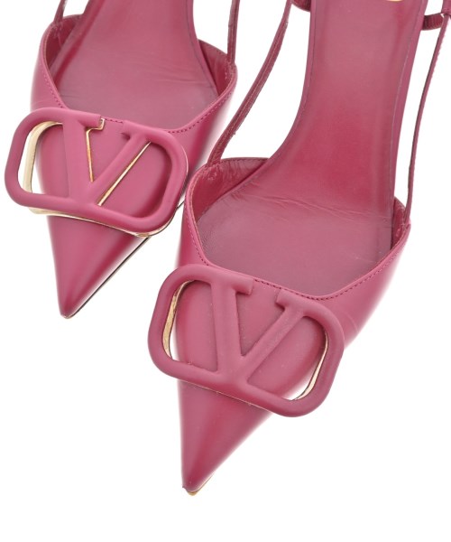 VALENTINO GARAVANI（ヴァレンティノガラヴァーニ）パンプス 赤 サイズ:EU35(21.5cm位) レディース/2200606472036
