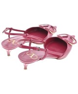 VALENTINO GARAVANI（ヴァレンティノガラヴァーニ）パンプス 赤 サイズ:EU35(21.5cm位) レディース/2200606472036