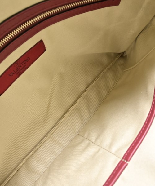 VALENTINO GARAVANI（ヴァレンティノガラヴァーニ）クラッチバッグ 赤 サイズ:- レディース/2200677882079